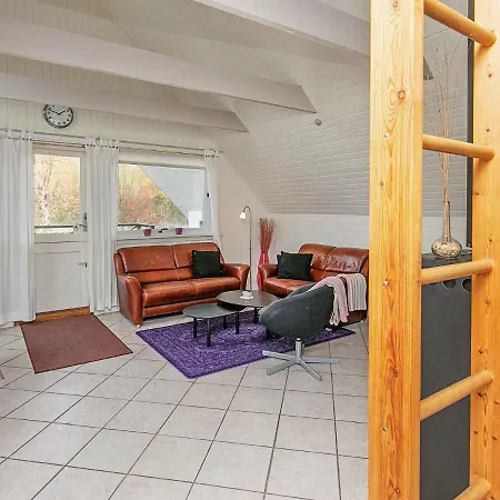 Four Bedroom Holiday In Ebeltoft 16 Rødby