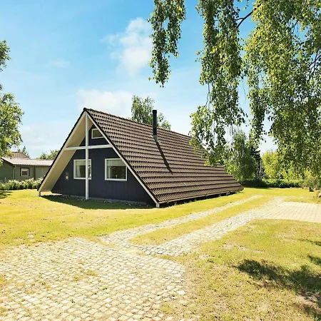 Four Bedroom Holiday In Ebeltoft 16 בית נופש Rødby