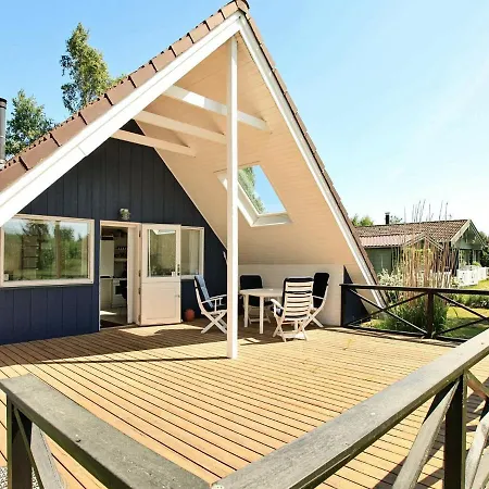 Four Bedroom Holiday In Ebeltoft 16 Rødby