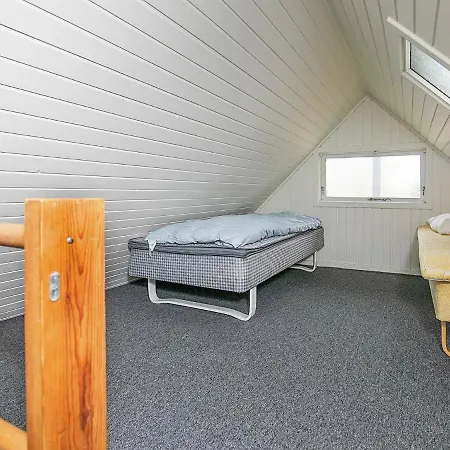 בית נופש Four Bedroom Holiday In Ebeltoft 16
